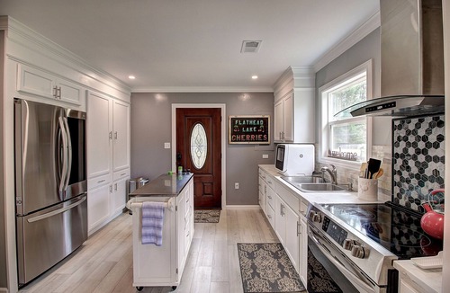 Woods Bay House | Woods Bay Chalet