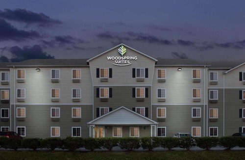 Huntcliff Hotel | WoodSpring Suites Columbia Fort Jackson
