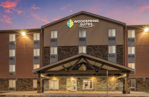 Novi Hotel | WoodSpring Suites Novi Farmington