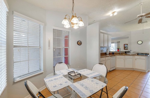 Apopka House | Work & Play in Apopka! Cozy Extended-Stay Home