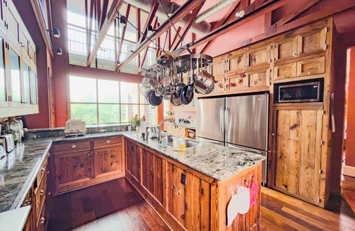 Woodland Heights House | World Cup Exclusive Private Estate, Luxury Houston Stay