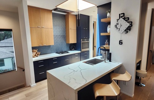 Braeswood Place Apartment | World Cup Luxury apartment 1.7 miles to NRG stadium, transportation included