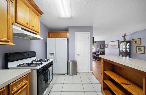 Memorial Apartment | World Cup Ready 3BR Home Sleeps Groups Energy Corridor