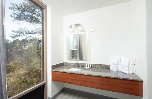 Dentsville Hotel | Wyndham Garden Columbia/Ft. Jackson