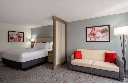 Dentsville Hotel | Wyndham Garden Columbia/Ft. Jackson