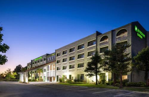 Newark Hotel | Wyndham Garden Newark Fremont Silicon Valley