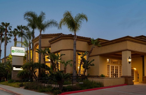 Midway-Pacific Highway Hotel | Wyndham Garden San Diego