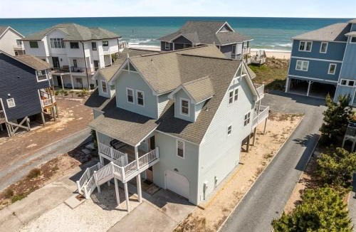 Village of Stump Sound Apartment | Wyndy Island- Pet Friendly, Oceanfront, Pool, Tennis