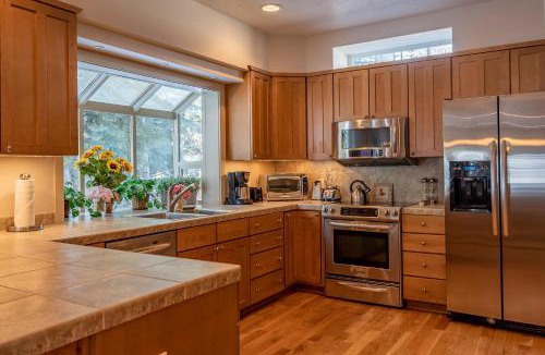 Twin Creeks House | Yeager Home Elkhorn