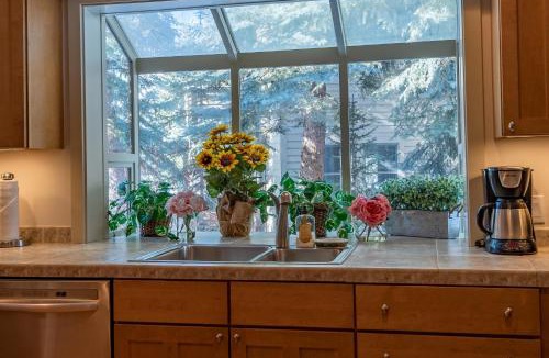Twin Creeks House | Yeager Home Elkhorn