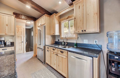 Helena House | Year round peace and views near York, MT; 3 bed and 3 bath; sleeps up 12