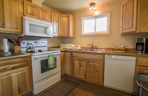 Gardiner Hotel | Yellowstone Gateway Inn
