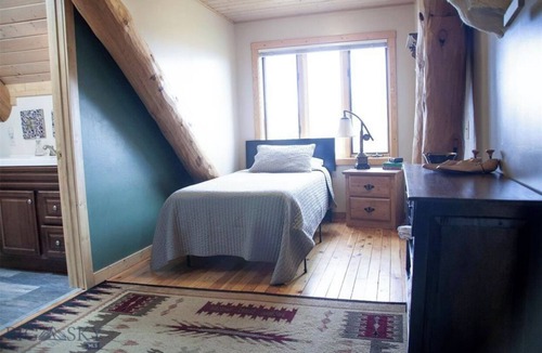 Dillon Cabin | Yellowstone Inspired Lodge - Two Fireplaces