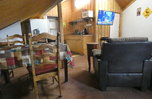 West Yellowstone Apartment | Yellowstone One Bedroom Apartment. Just 1 Mile From Yellowstone's Main Entrance