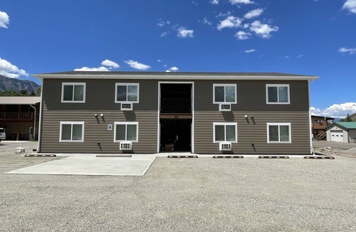 Gardiner Apartment | Yellowstone Retreat Rentals UA: two blocks from Yellowstone!