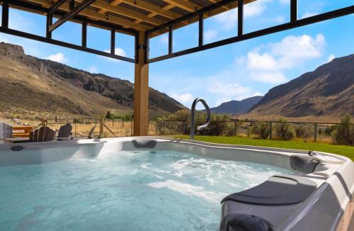 Gardiner House | Yellowstone Treasure Retreat