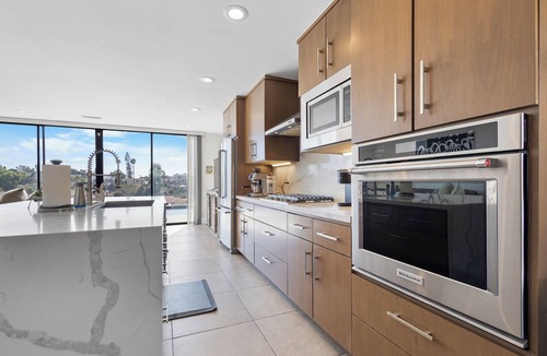 Chula Vista House | Yo Momma's House Stylish Pool & Stunning Views