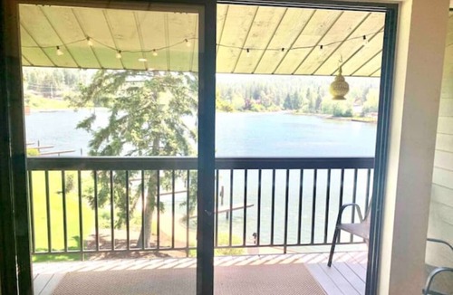 Bigfork Condo | Your Condo on the Lake with amazing views!