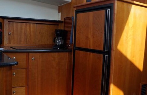 Charlestown Boat Rental | Your Floating Suite in Boston Harbor