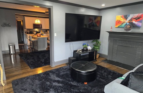 McGuire House | Your Private 2-Bedroom House Sanctuary