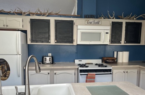 Olive Other | YT Bunkhouse - a peaceful and private ranch getaway!