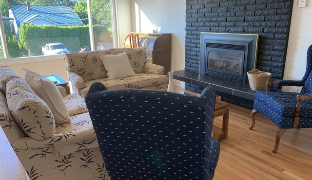 #116 Darwin Ave - 3 Bedroom Comfy House