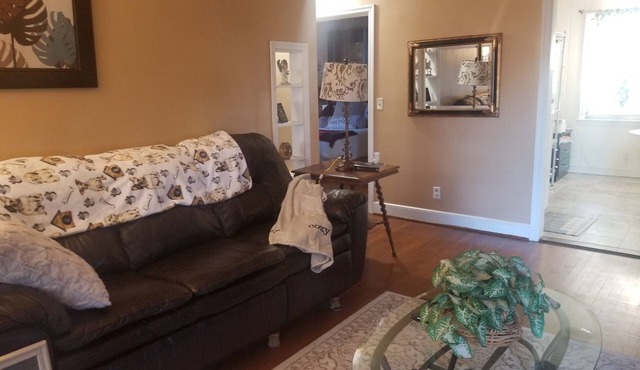 2-bedroom apartment near Fort Jackson and USC in a quiet cul-de-sac. Columbia SC