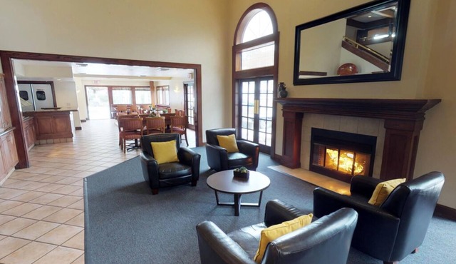 2 Charming Suite Perfect for Family Vacations | Free Breakfast