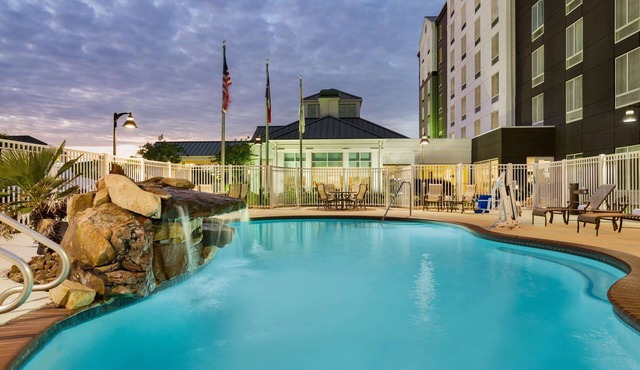 2 Connecting Suites at a Hotel