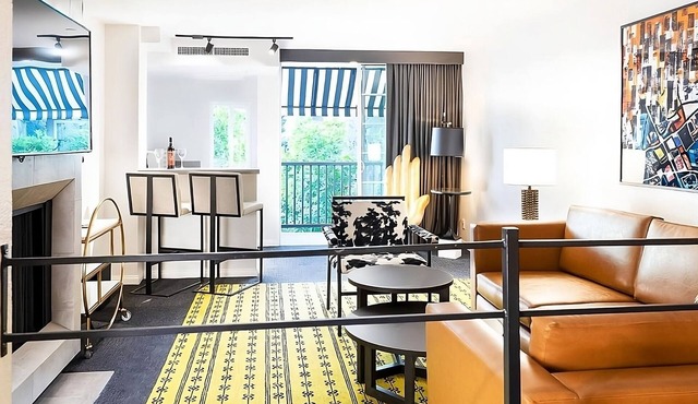 2 Suites w/Access to Rooftop Lounge, Tennis Court, & Pool | Near Beverly Hills