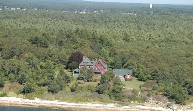 207 B Great Neck Rd