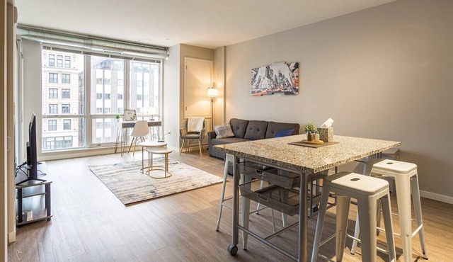 246P · Dtown Luxury Style | 2 Min to Stadium
