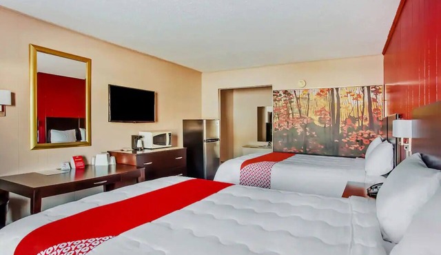 3 Convenient Rooms w/Free Parking, Near Camping World of Ridgeland