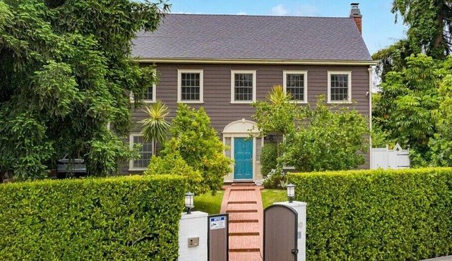 4 bd 3.5 ba in LA