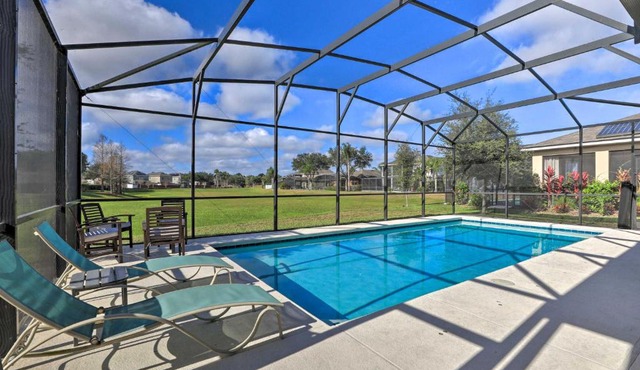 9 Mi to Disney: Home w/Patio + Community Perks