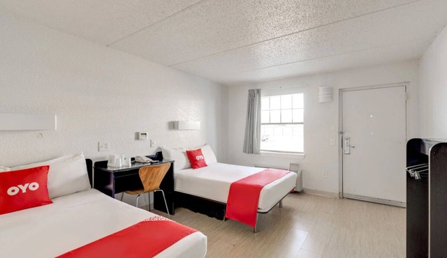 Affordable Room Near The Galleria for Budget Stays in Houston Energy Area