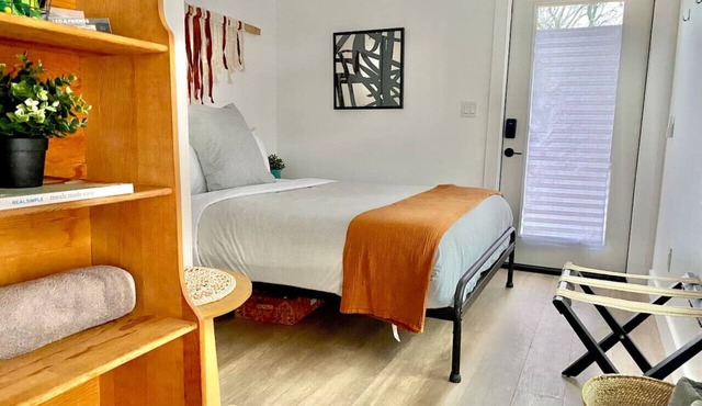 ATX Tiny House. Quick Trip to Zilker & ACL.