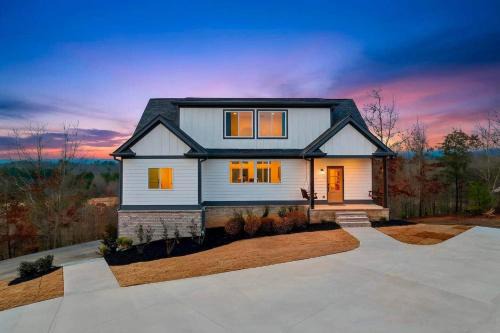 *Back2School* Peaceful Private Mountain View Home