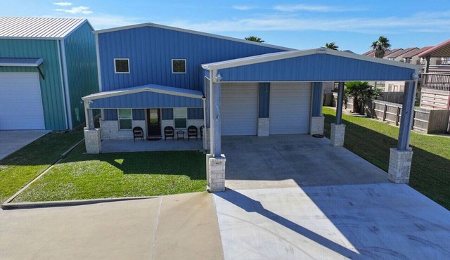 Barndominium with Fenced Back Yard