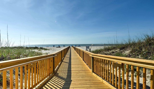 Beach View, Pool & Tennis: Hilton Head Island Unit