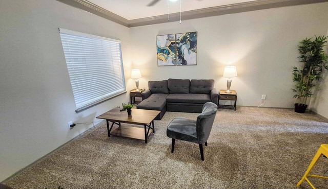 Beautiful 1BR Next to The Domain 2a9g