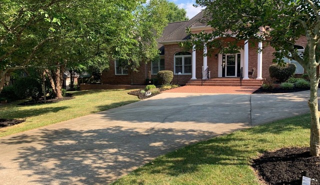 Beautiful home, close to restaurants, shopping, and Charlotte sporting events.