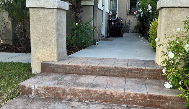 Beautiful, Quiet Casita in Safe Neighborhood Surrounded by Hiking Trails