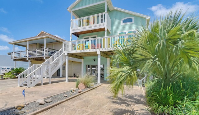 Boater's Paradise! Galveston Bay Retreat w/Slip
