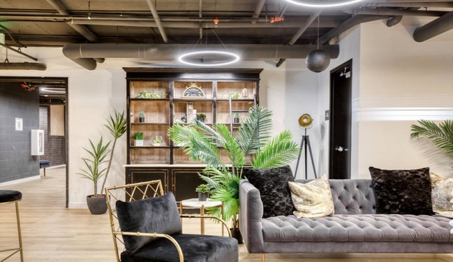 Bright Culver City 1BR w/Gym & Roof Lounge, Walkable Area, by Blueground