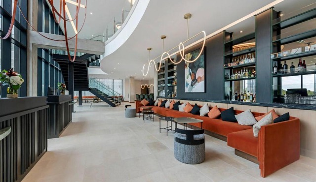 Cambria Hotel Austin Downtown