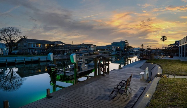 Catch & Play on Estes Bay | Pet-Friendly, On Canal