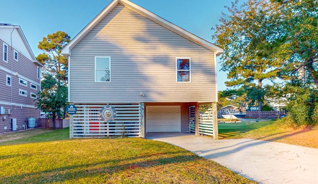 CH73: Coastal Kaleidoscope water view home with boat dock close to beach