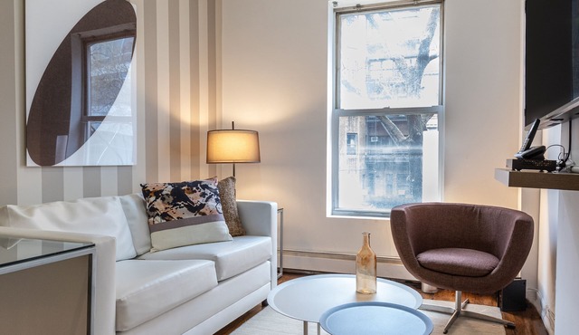 Charming One-Bedroom Apartment in Upper East Side