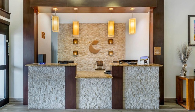 Comfort Inn & Suites Houston FM1960 - Champions